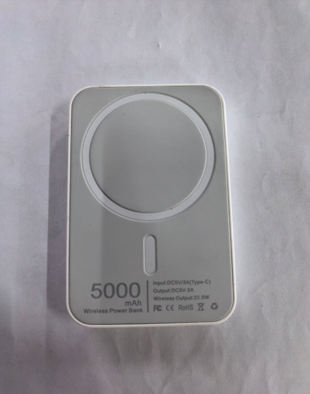Trendy Magnetic Suction Wireless Power Bank by Elixor EL104